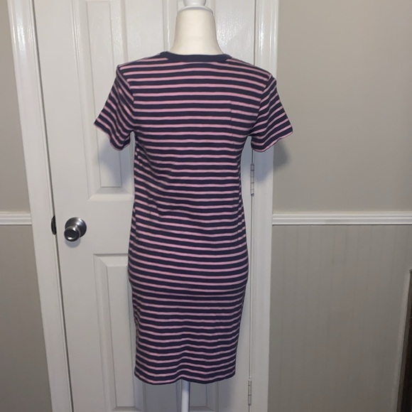 Tshirt dress extra small - Picture 3 of 3